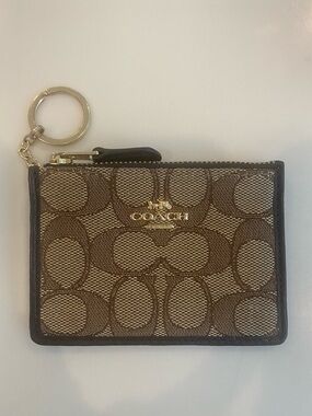 Coach Signature Small Card Case Keychain Wallet